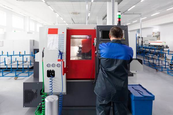 logiciel erp fabricant machine spéciale